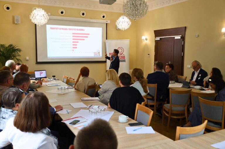 Zdjęcie z warsztatów w Skrzynkach