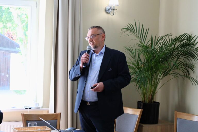 Zdjęcie z warsztatów w Skrzynkach