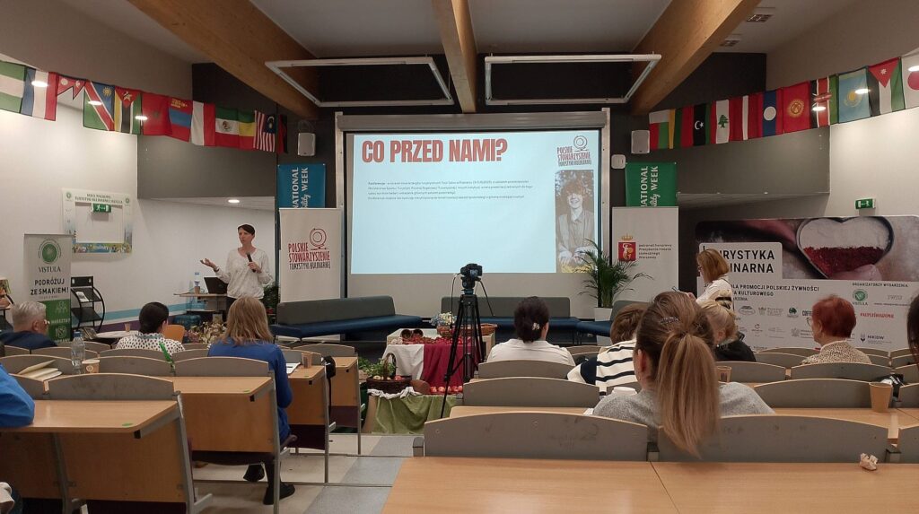 Zdjęcie z debaty panelowej